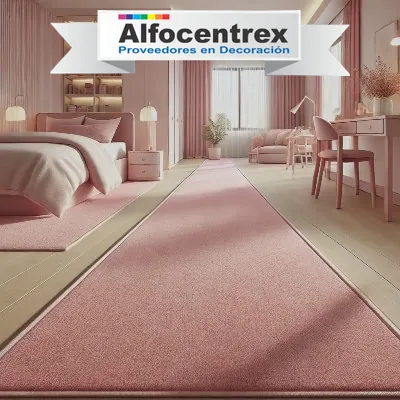 Camino de alfombra blanca para ceremonias y eventos especiales, ideal para celebraciones elegantes en Cartagena — Alfocentrex Colombia